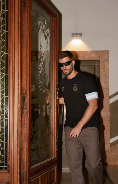 Argentina Sol GOAT Leo Captain