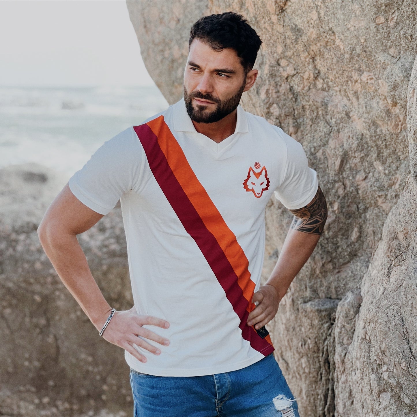 Classic La Lupa Away