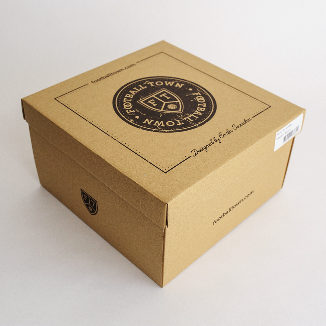 La Corona Trucker (1827563601983)