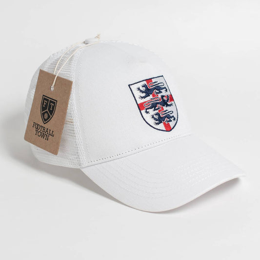 England The Lions' Cross White Trucker