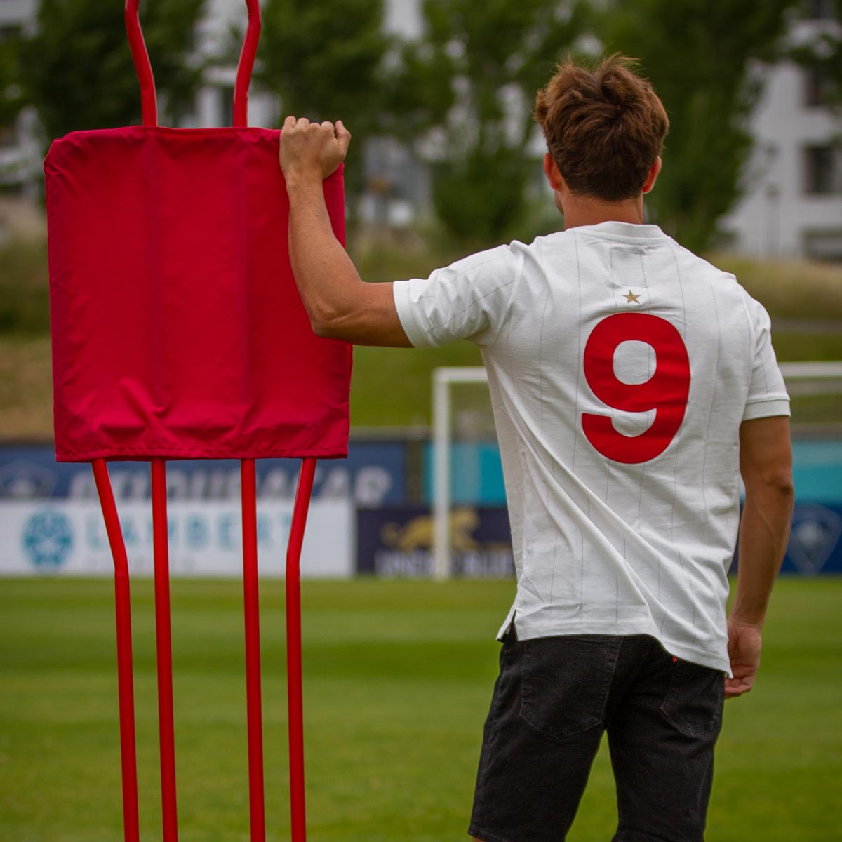 Tribute Sir Bobby Charlton