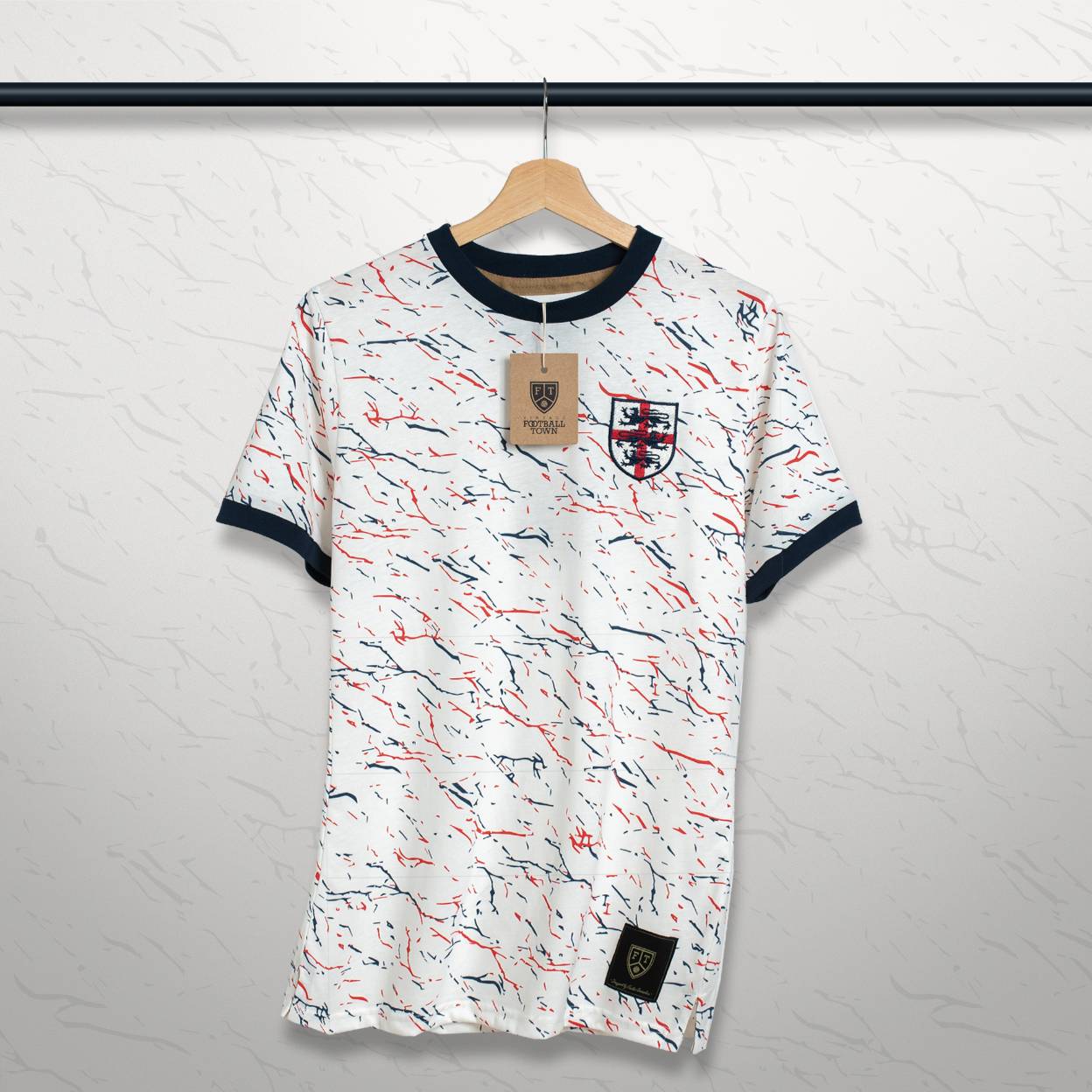 Marble England Lions' Cross